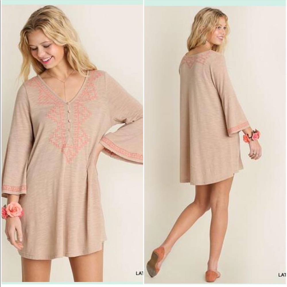 NWT adorable dress with cute Aztec design umgee
